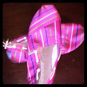 Striped Tom Shoes!